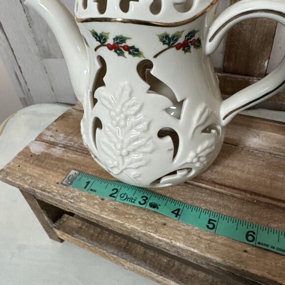 Partylite Christmas Holly Teapot Tealight Holder - Picture 7 of 7